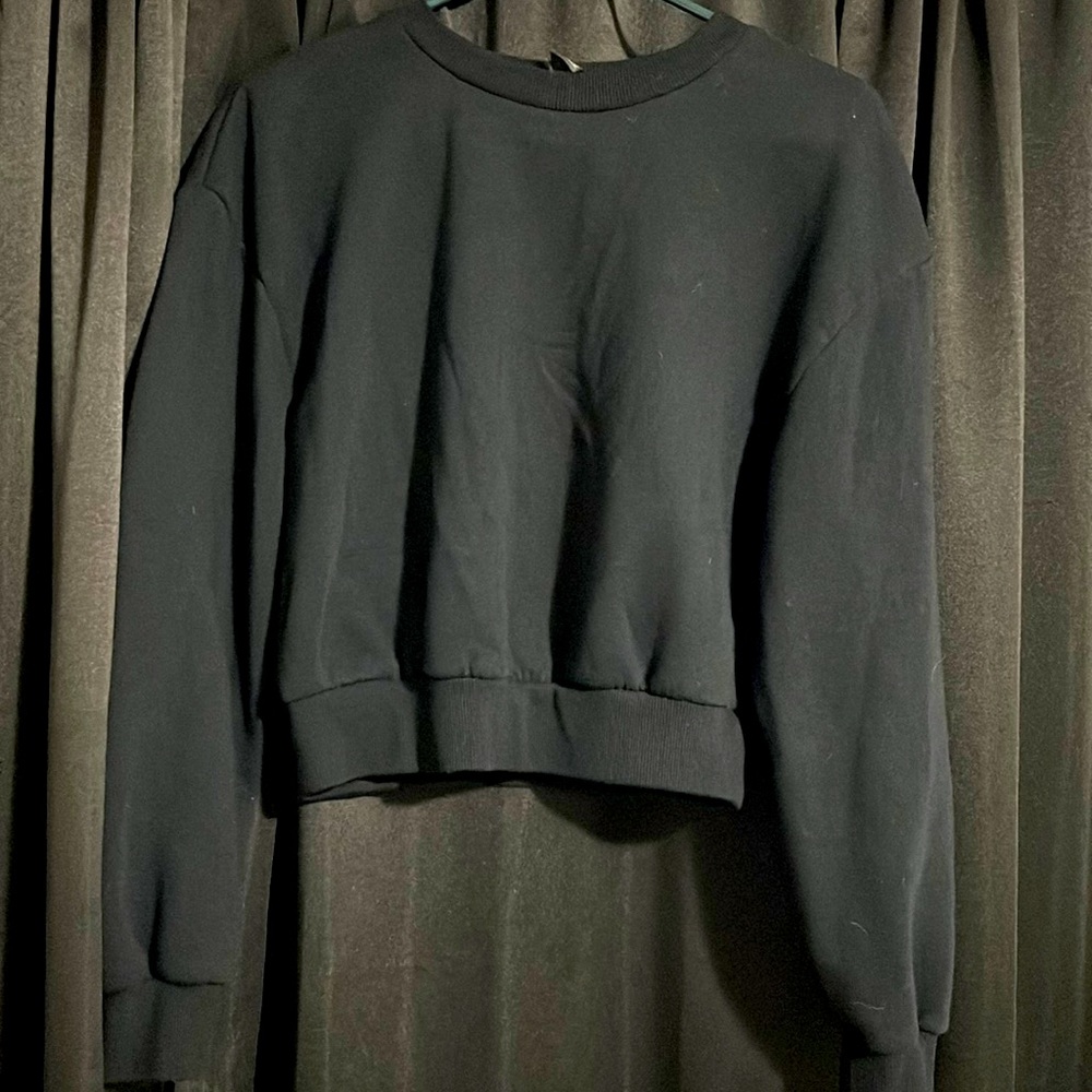 Wild fable crop sweatshirt